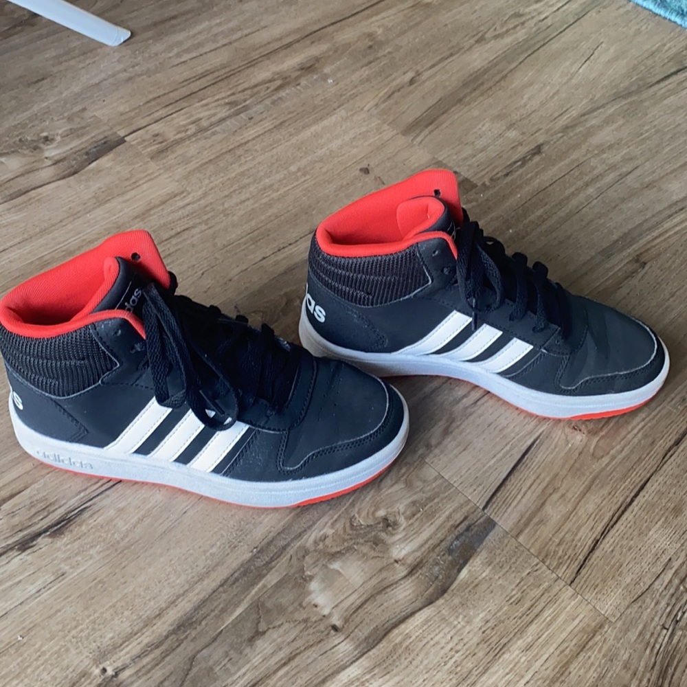 Like new Adidas High tops